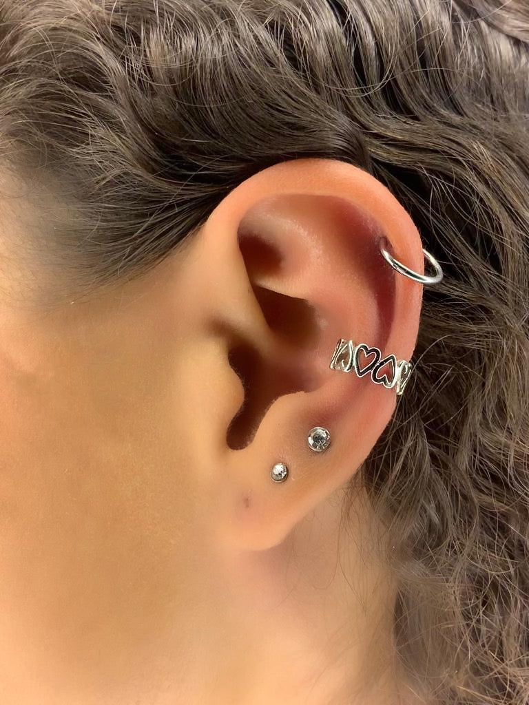 Piercing fake todo de coração vazado aço inox
