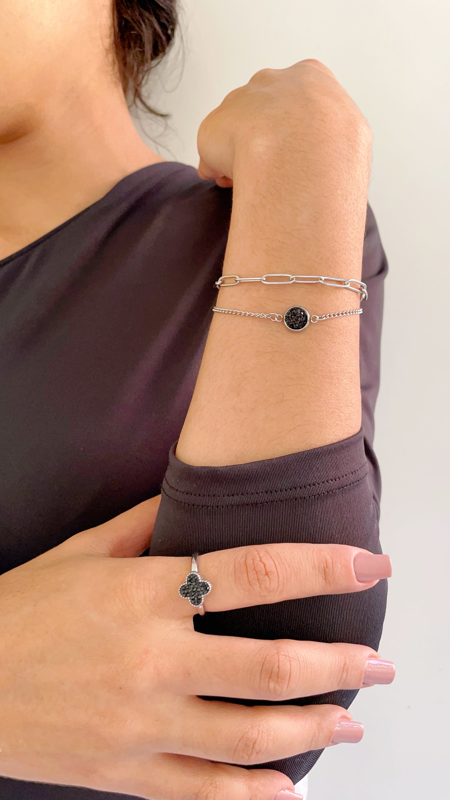 Pulseira dupla preto cascalho