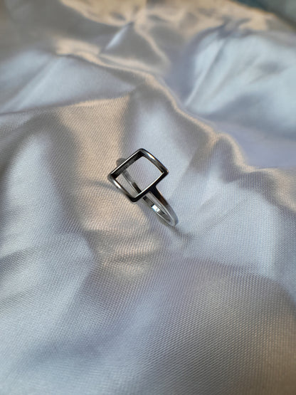 Anel quadrado vazado de aço inox