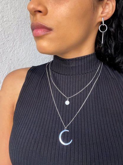 Colar duplo lua com pedra off white de aço