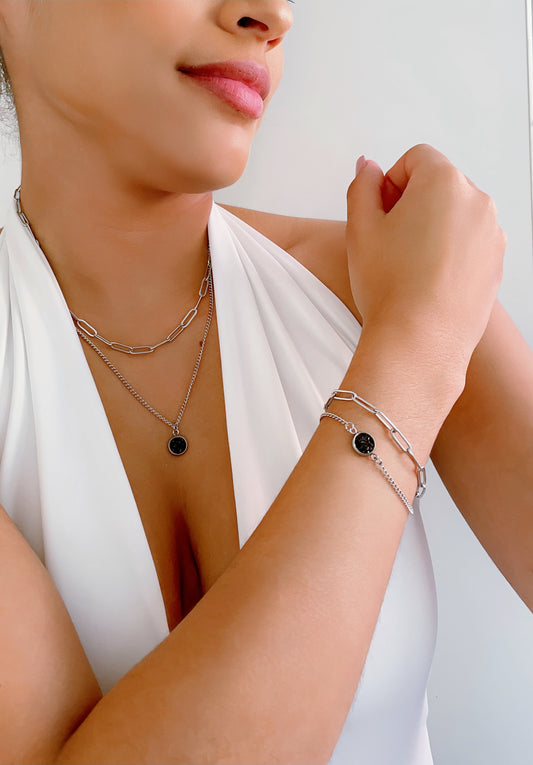 Conjunto preto cascalho Colar duplo e Pulseira dupla de aço