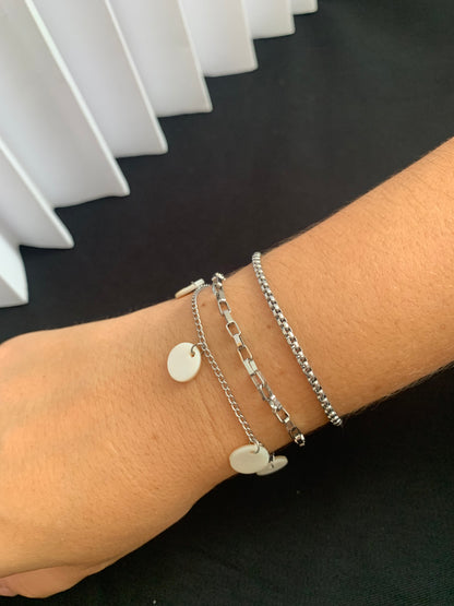Pulseira dupla com pingente de madreperola