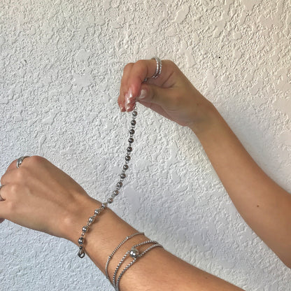 Conjunto Bolinha (Gargantilha, Argola com Bolinha e Pulseira toda bolinha)